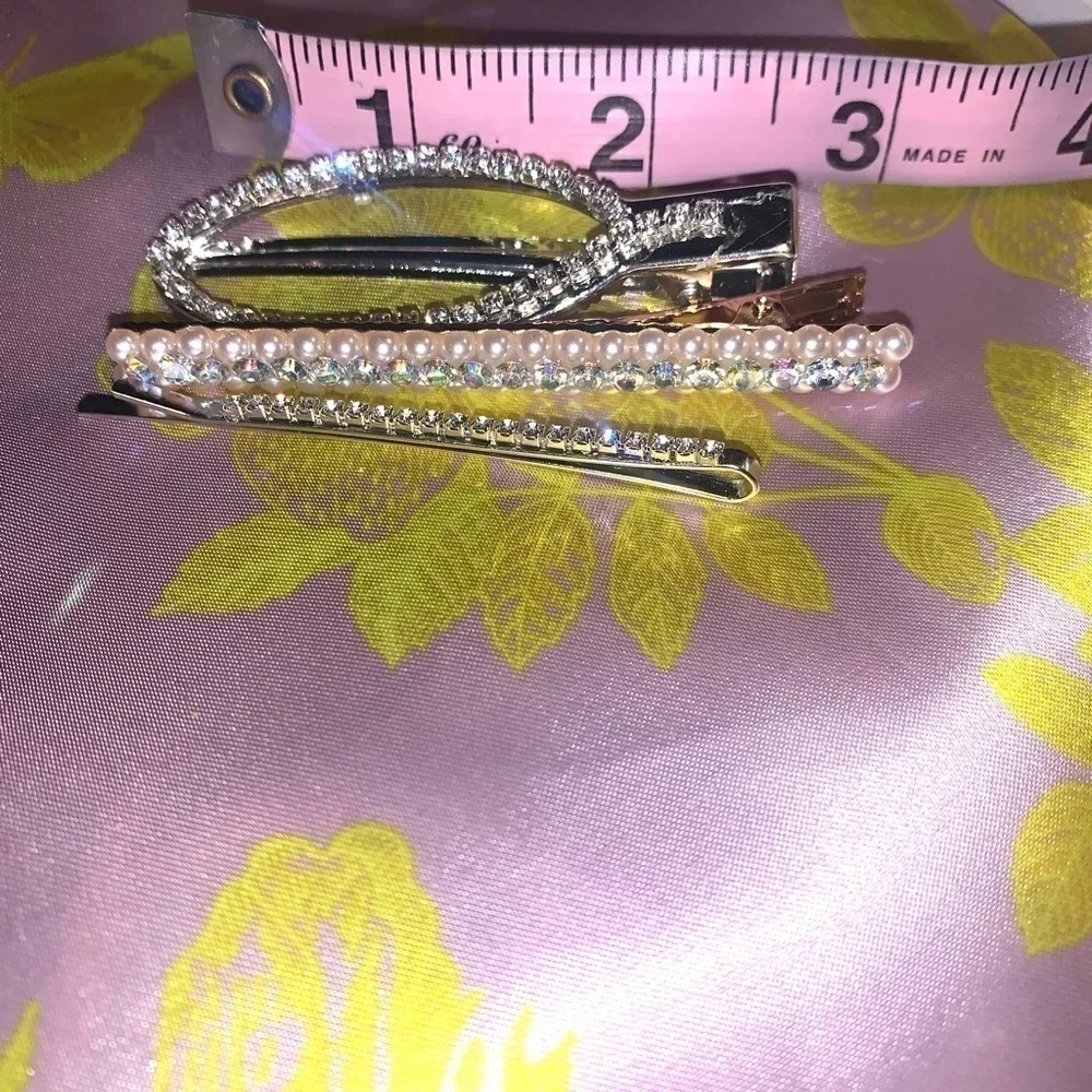 N/A rhinestone hair